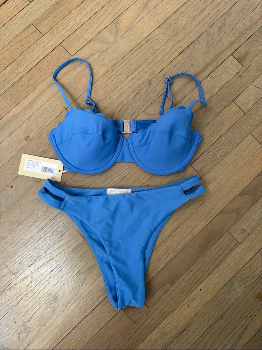 Ramy brook blue leyla Women's Scallop Underwire Bikini Set top and bottom small